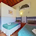 Welcoming House With Pool In San Cristobal - 85 M² 펜션