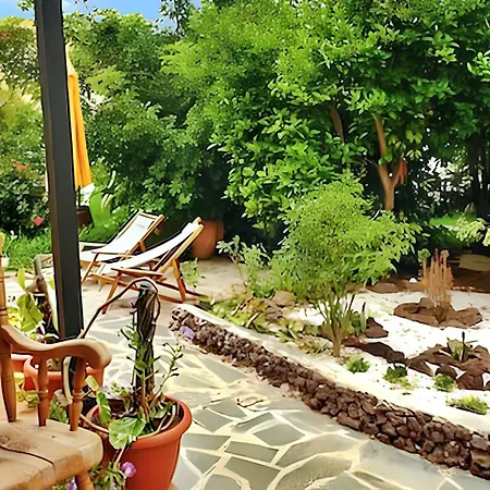 Welcoming House With Pool In San Cristobal - 85 M² 펜션 *