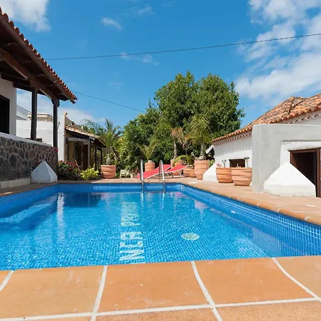 Welcoming House With Pool In San Cristobal - 85 M² 펜션