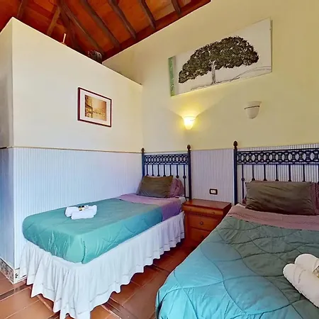Welcoming House With Pool In San Cristobal - 85 M² 펜션