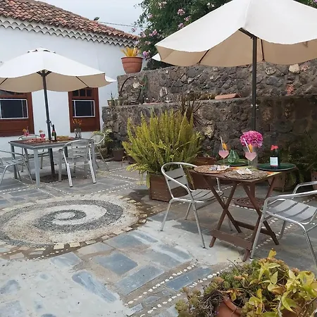 Welcoming House With Pool In San Cristobal - 85 M² * La Laguna (Tenerife)