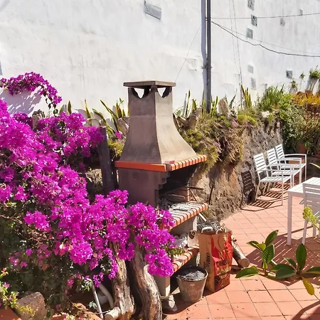 Welcoming House With Pool In San Cristobal - 85 M² * La Laguna (Tenerife)