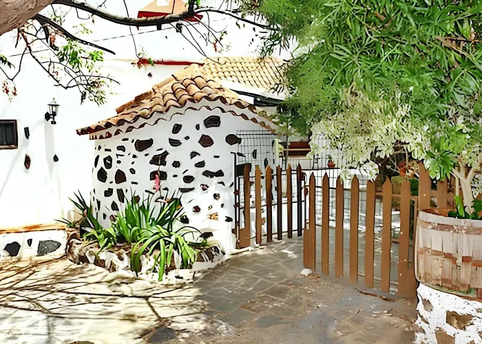度假居 Welcoming House With Pool In San Cristobal - 85 M² 拉拉古纳