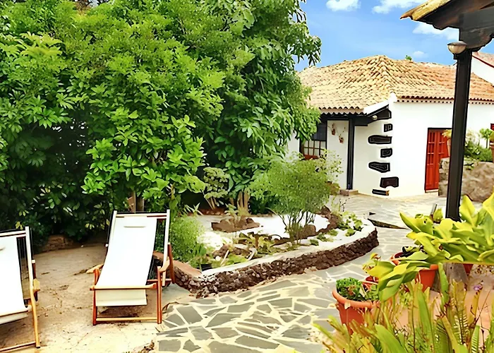 Welcoming House With Pool In San Cristobal - 85 M² 펜션